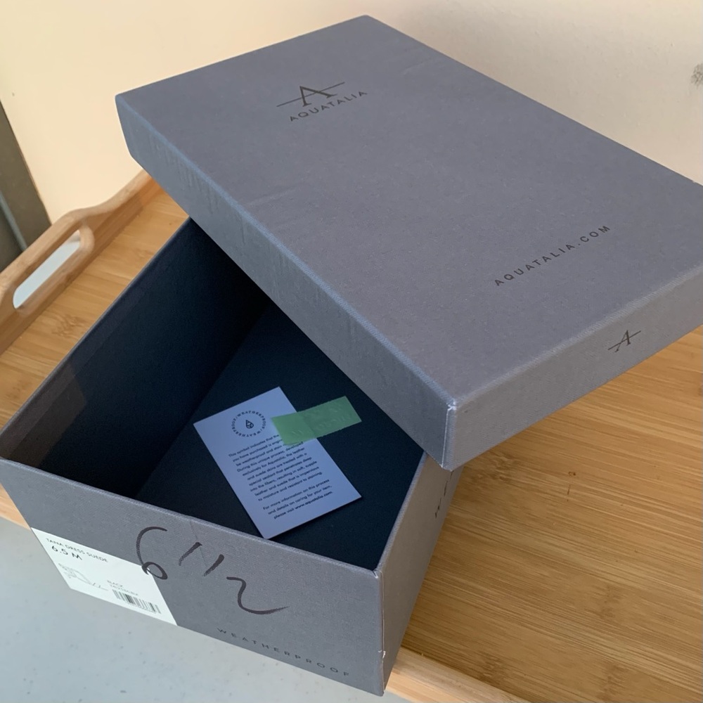 Aquatalia shoe box 🎁
